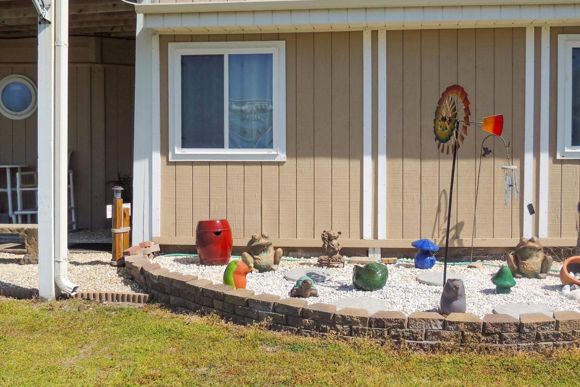 Sneads Ferry Vacation Rental Studio With Water Views Eksteriør billede